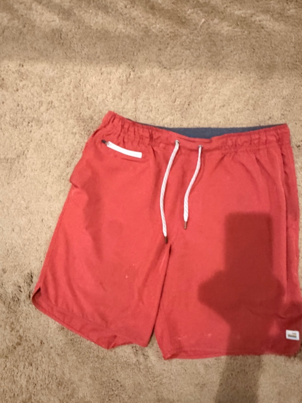 Men’s Vuori Kore Red/Sour Cherry Unlined Large Shorts